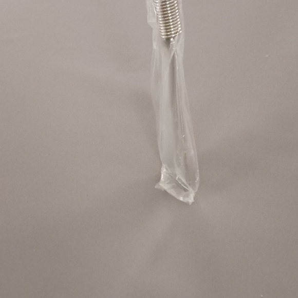 Shoe Horn 24" Flexible - Picture 2 of 9